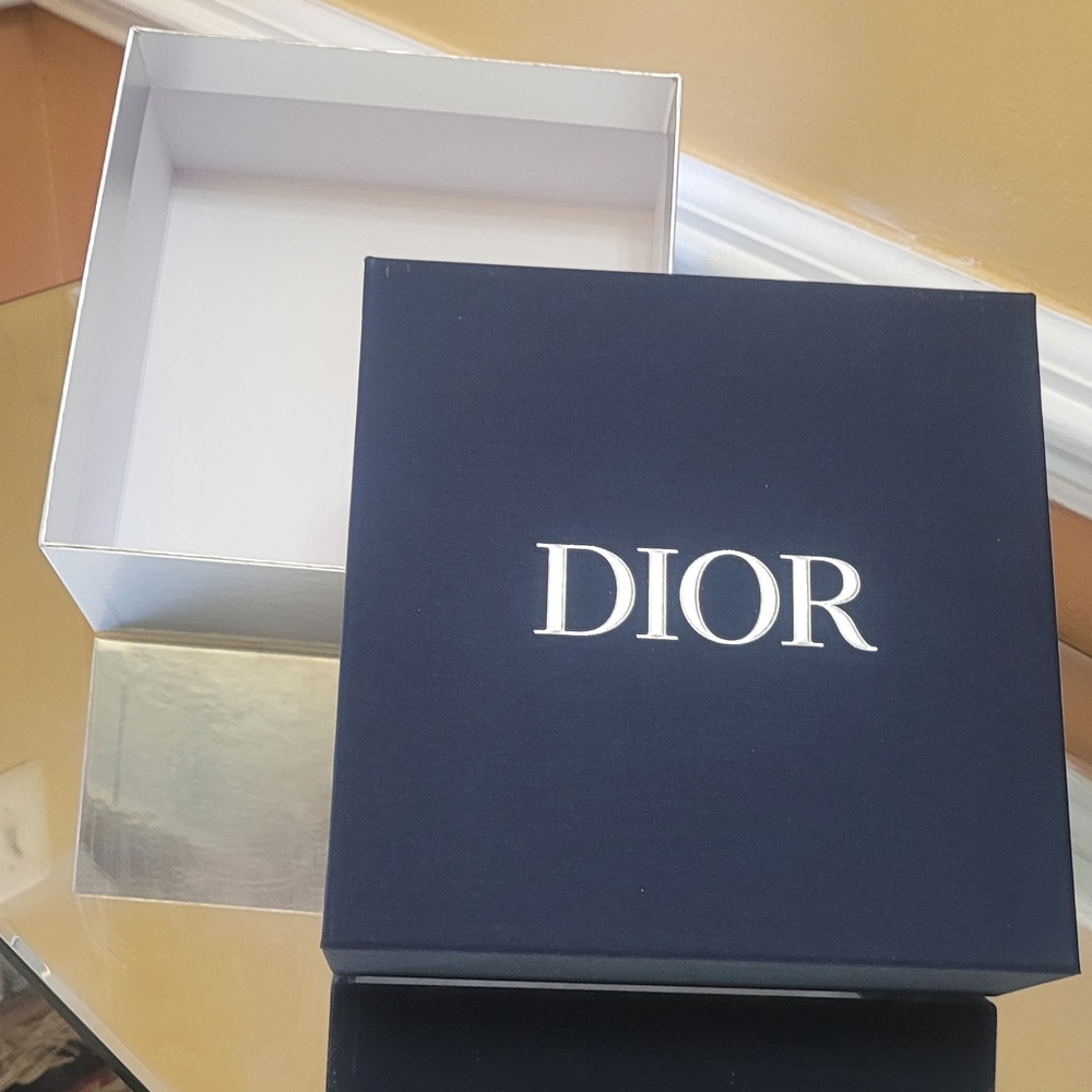 Dior - Picture 3 of 6